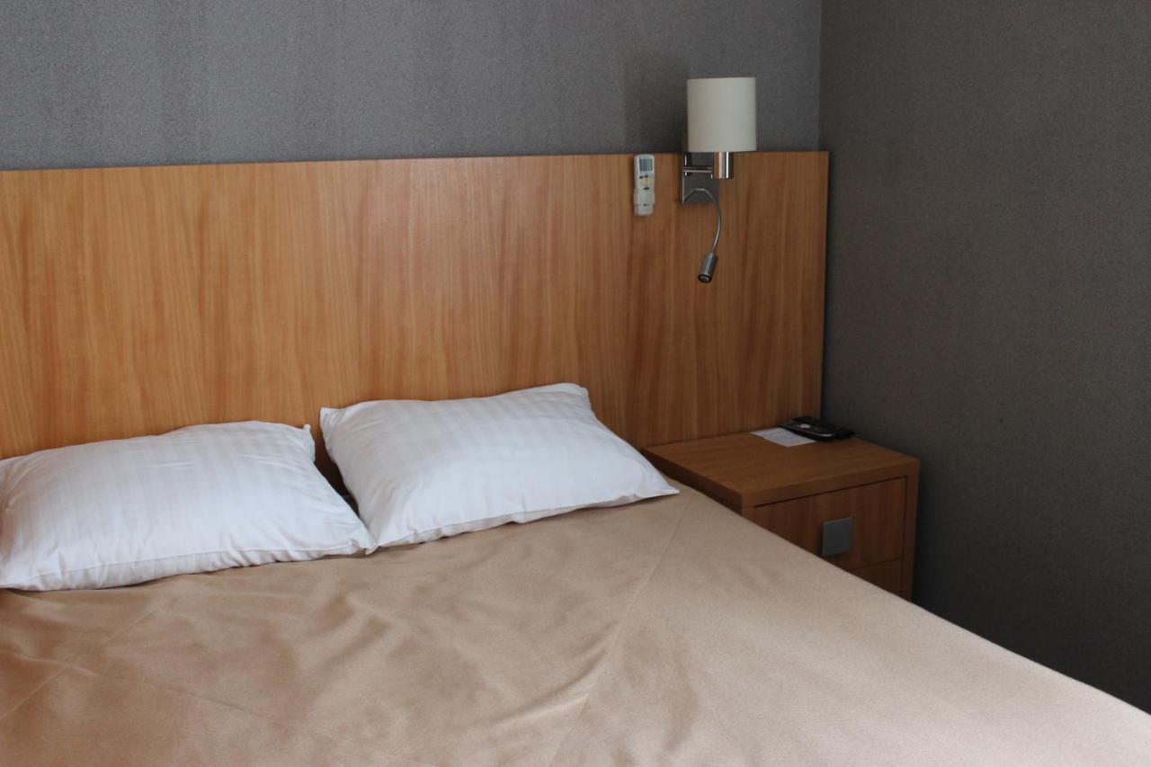 Hotel Kolobok Kniahynynok Esterno foto